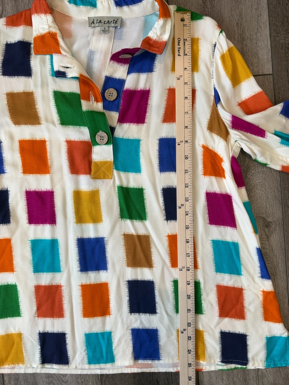 a la carte White Tunic with Multicolor Square Print - Picture 9 of 10